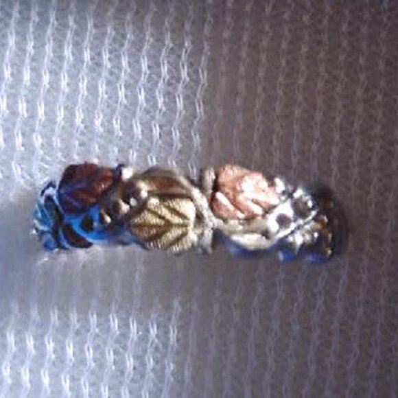 Size 6 ~ Sterling Silver & 12K gold Black Hills Gold band ring - Picture 3 of 3